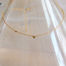 Feine Halskette aus Edelstahl mit 3 Mini-Herzen - Gold