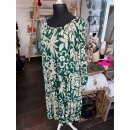 Luftiges Kleid - dunkles grün floral - Onesize 42/44...
